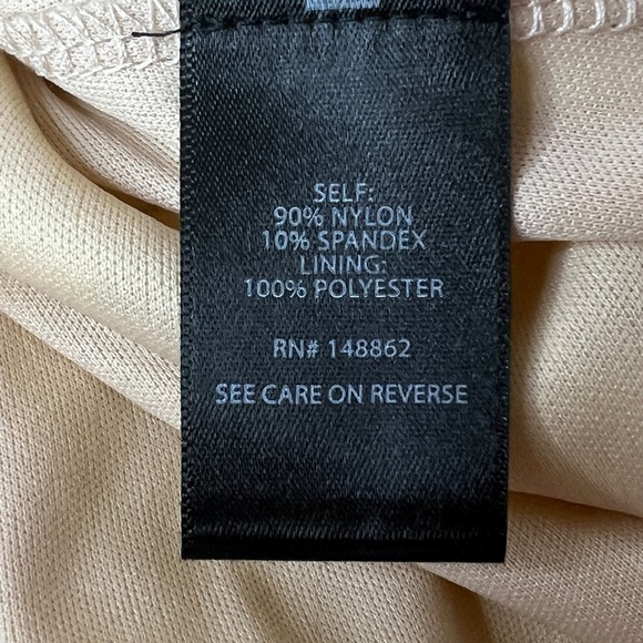 NWT Torrid Sleeveless Lace High Neck Top Sz 1X Neon‎ Yellow Summer Statement - Picture 4 of 10